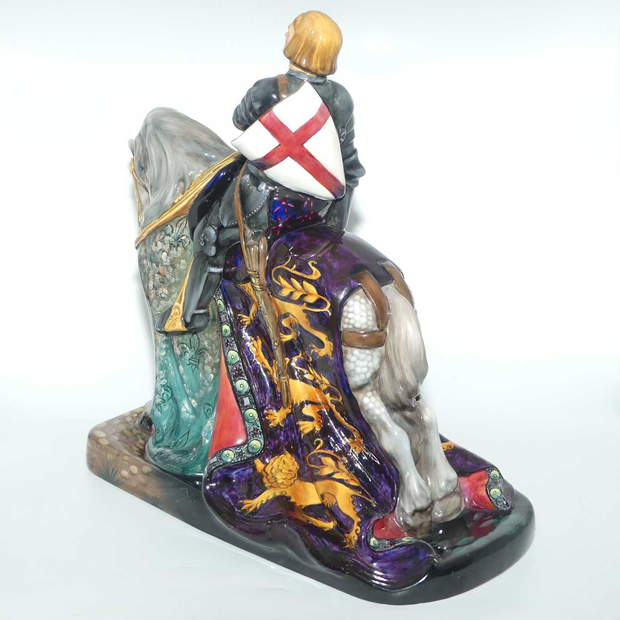 HN2067 Royal Doulton figure St George | Prestige