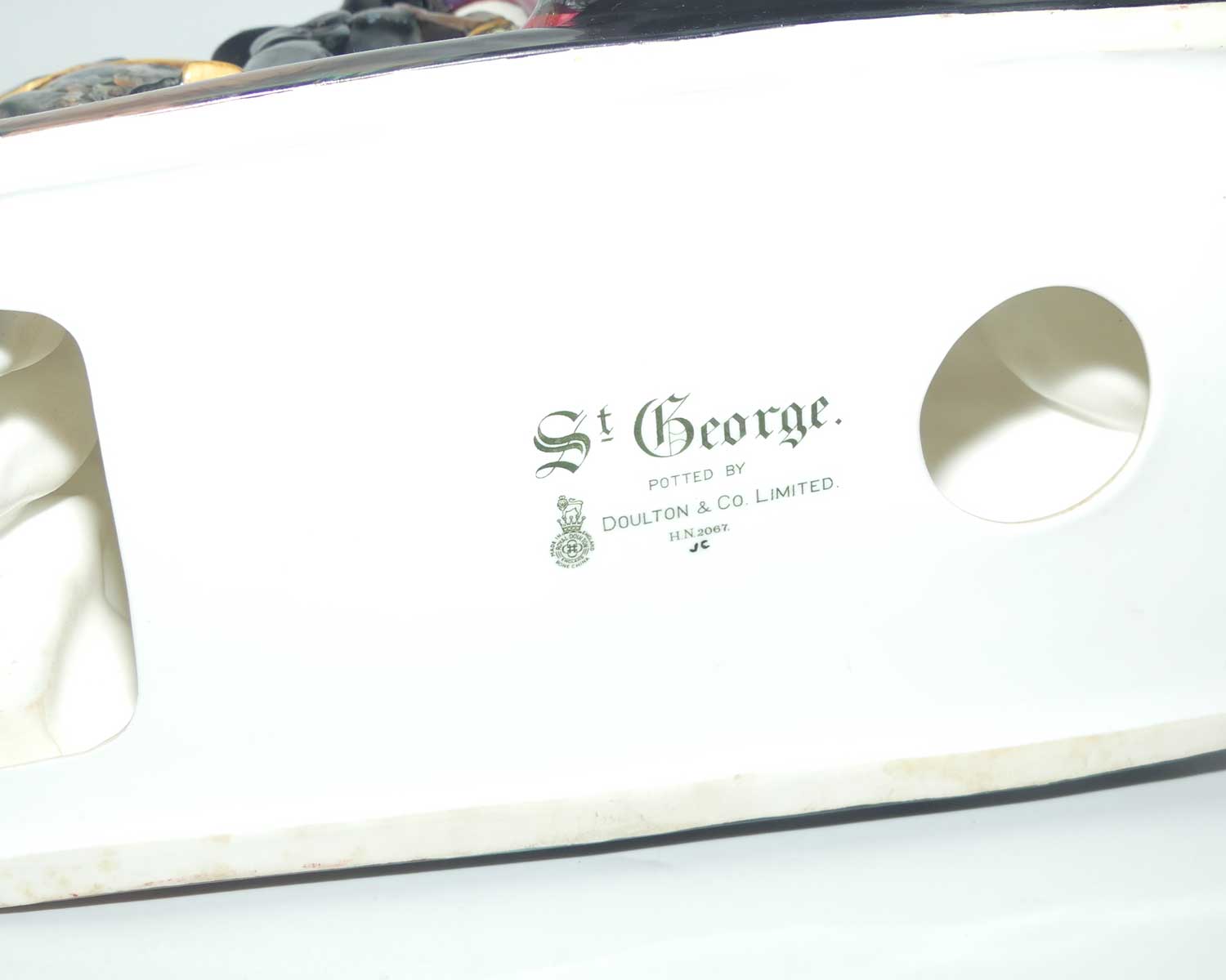 HN2067 Royal Doulton figure St George | Prestige