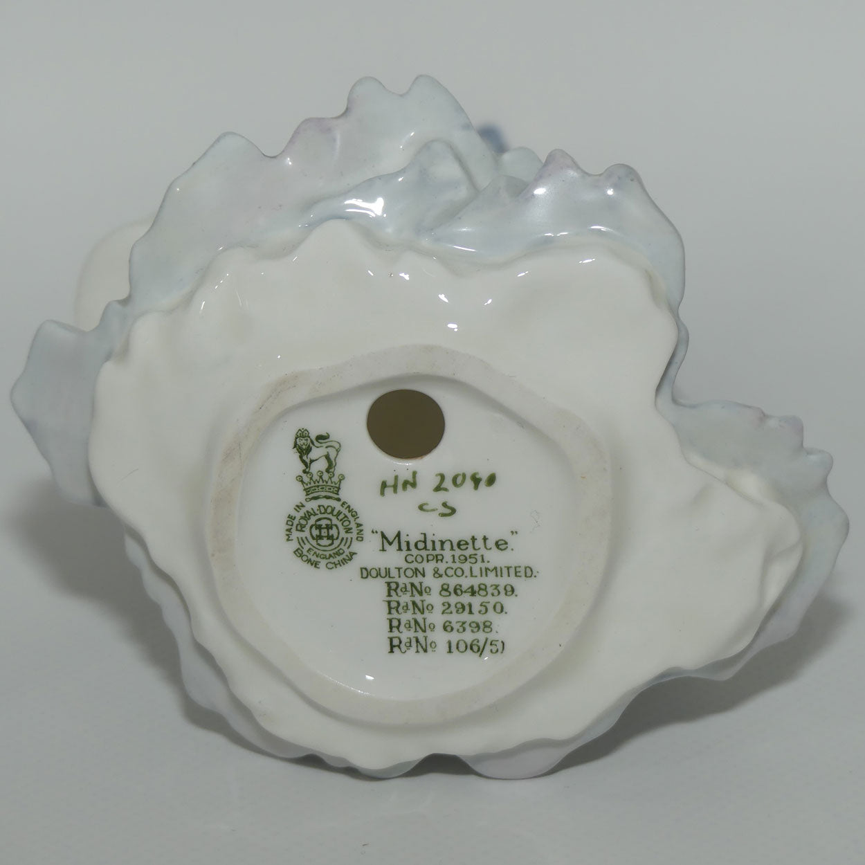 HN2090 Royal Doulton figure Midinette