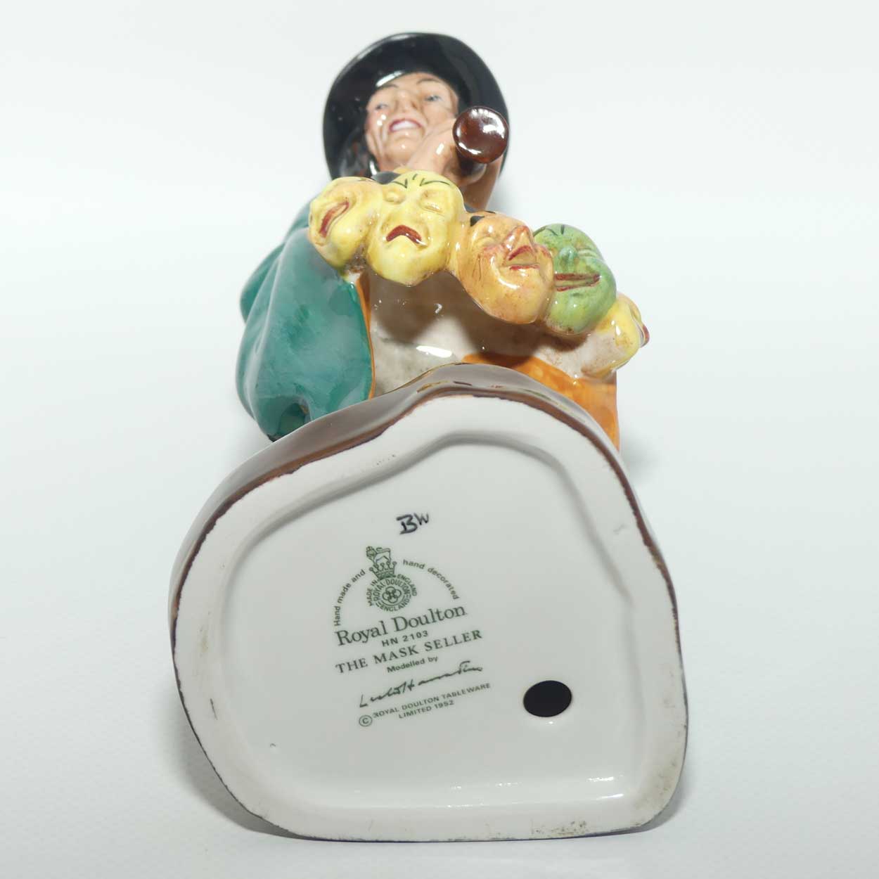HN2103 Royal Doulton figure Mask Seller | later version