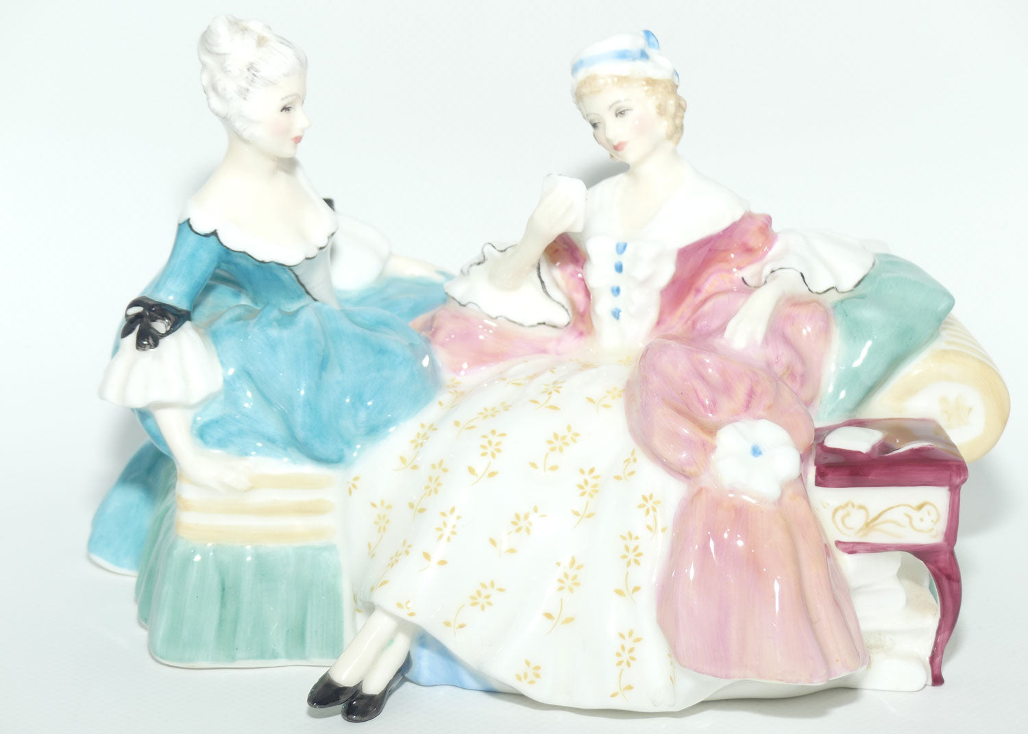HN2149 Royal Doulton figure Love Letter |#2