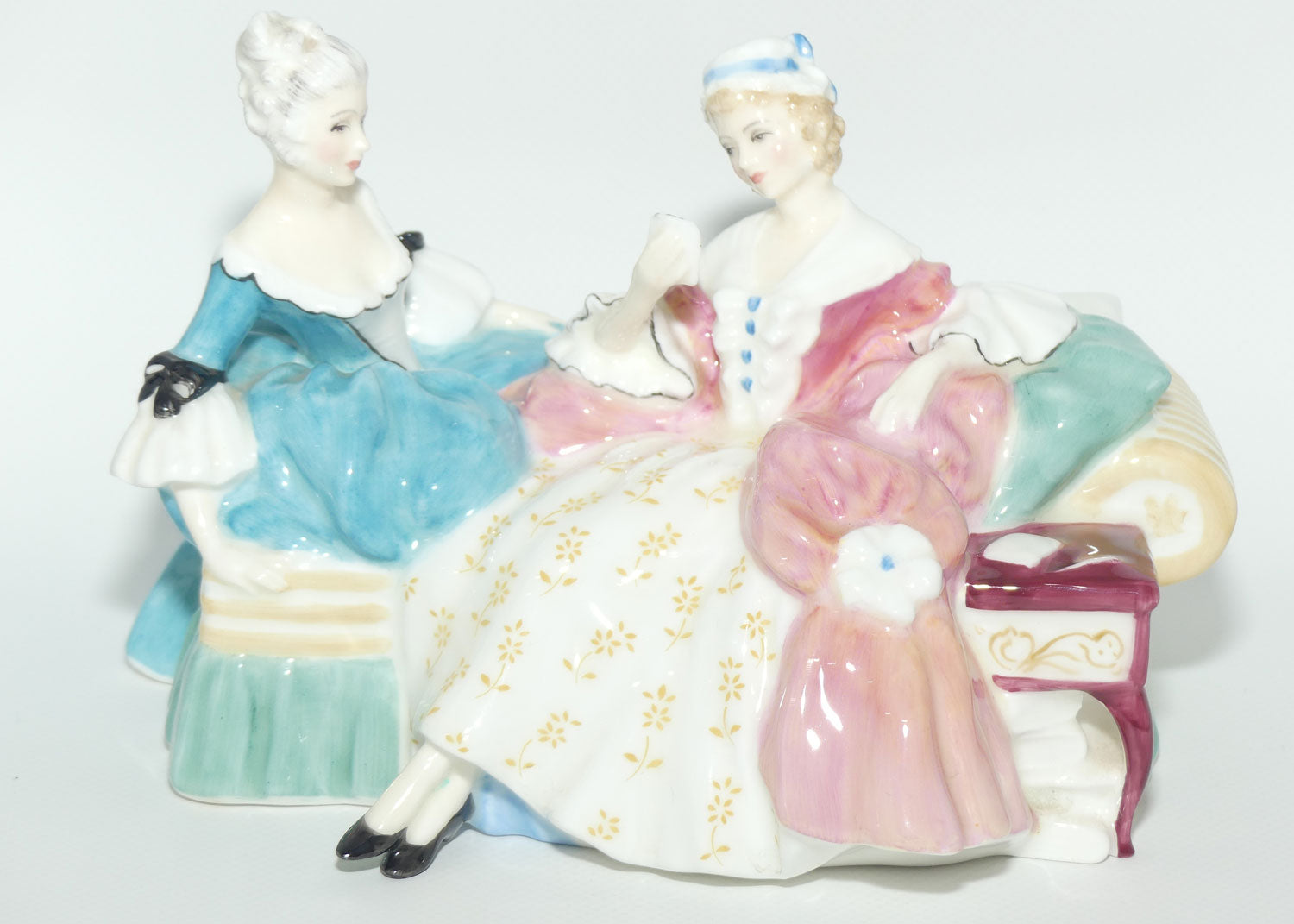 HN2149 Royal Doulton figure Love Letter |#2