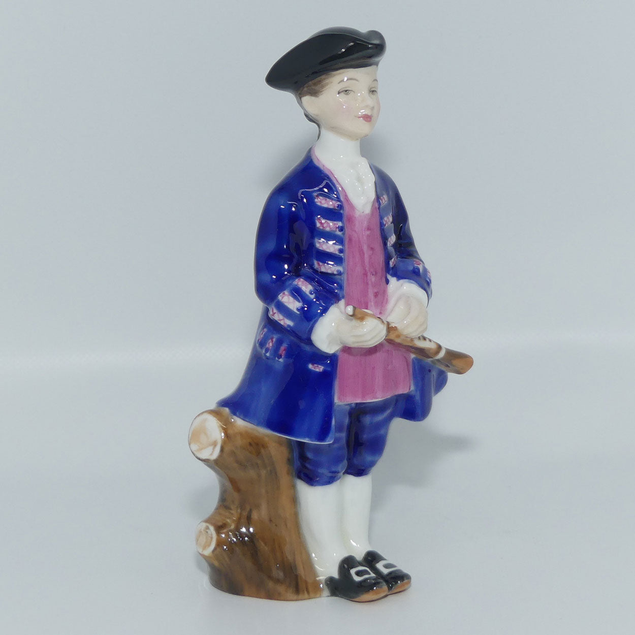 HN2183 Royal Doulton figurine Boy from Williamsburg