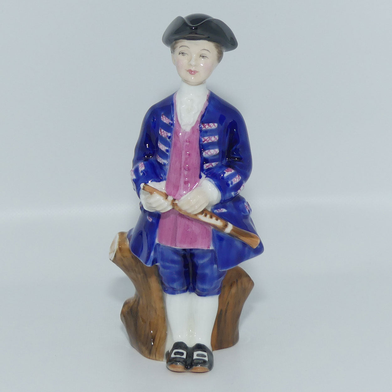 HN2183 Royal Doulton figurine Boy from Williamsburg