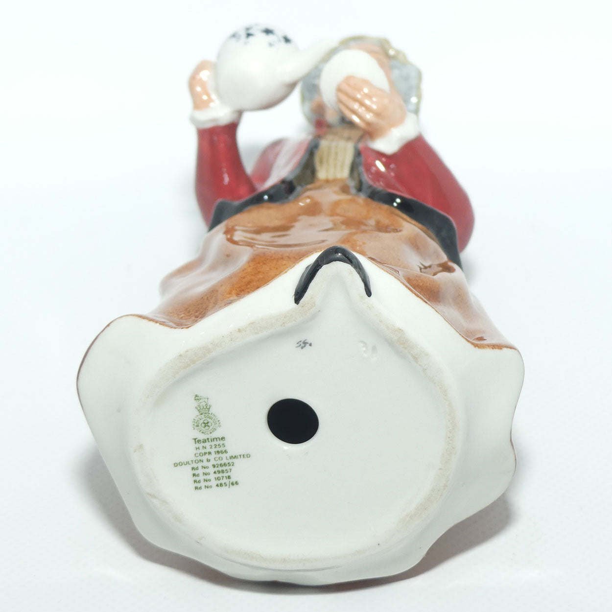 HN2255 Royal Doulton figure Teatime | earlier stamp