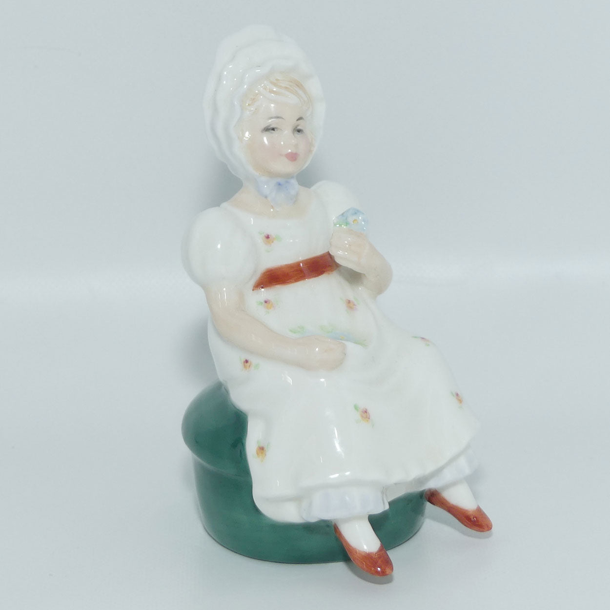 HN2346 Royal Doulton figure Kathy | Kate Greenaway Collection