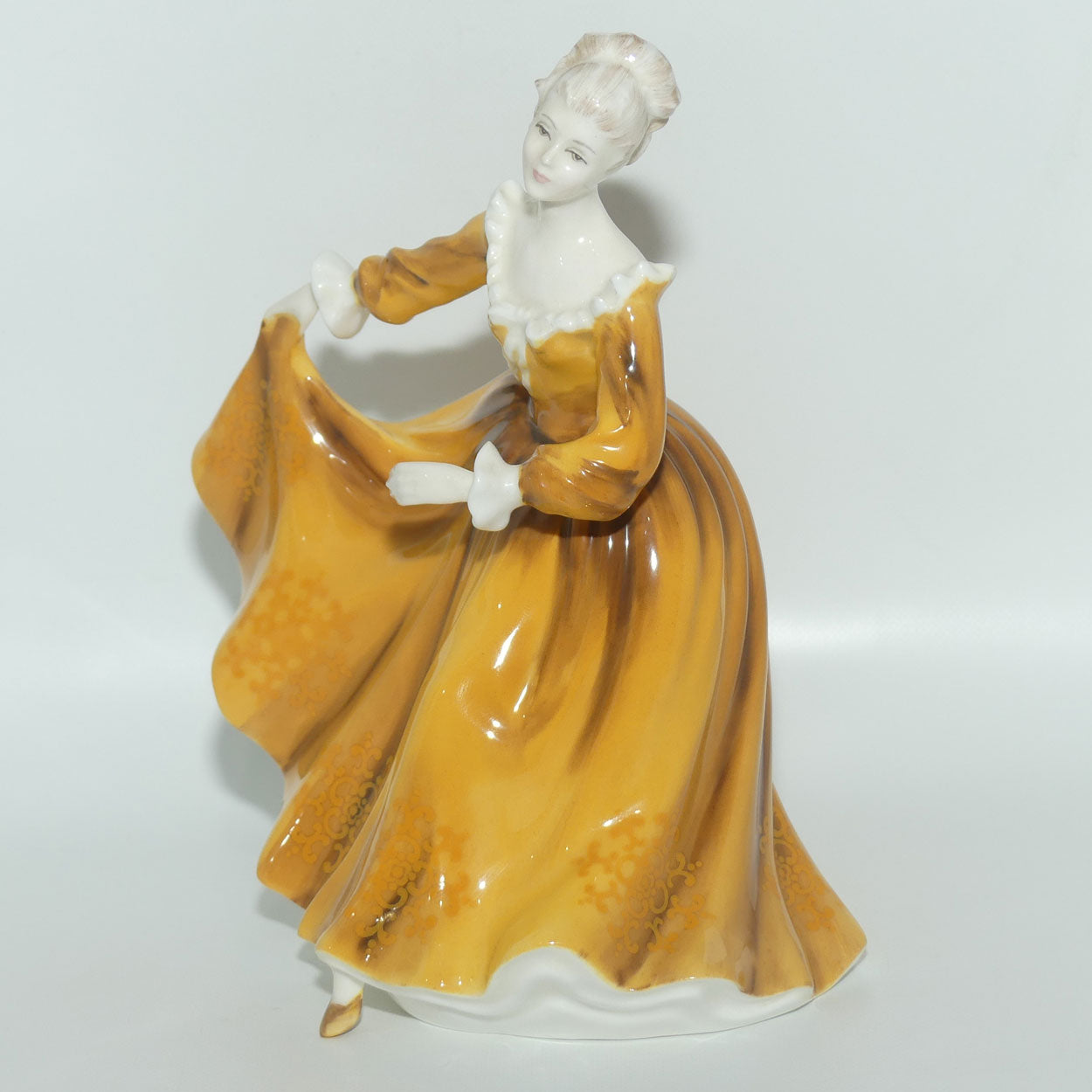 HN2381 Royal Doulton figurine Kirsty