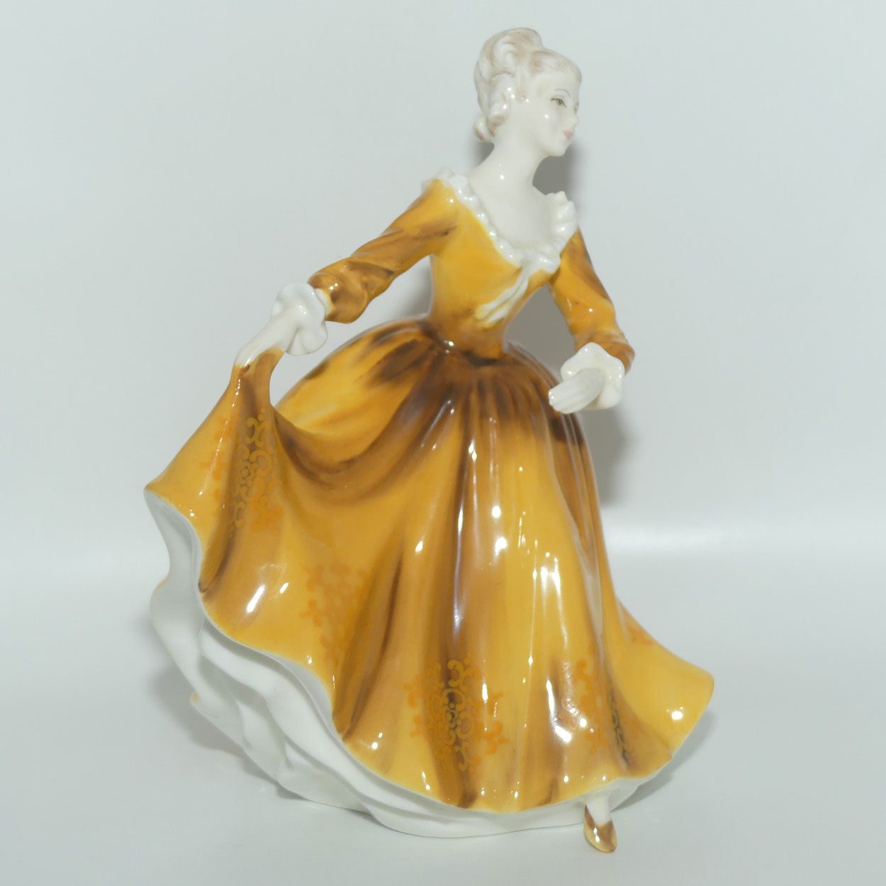 HN2381 Royal Doulton figurine Kirsty