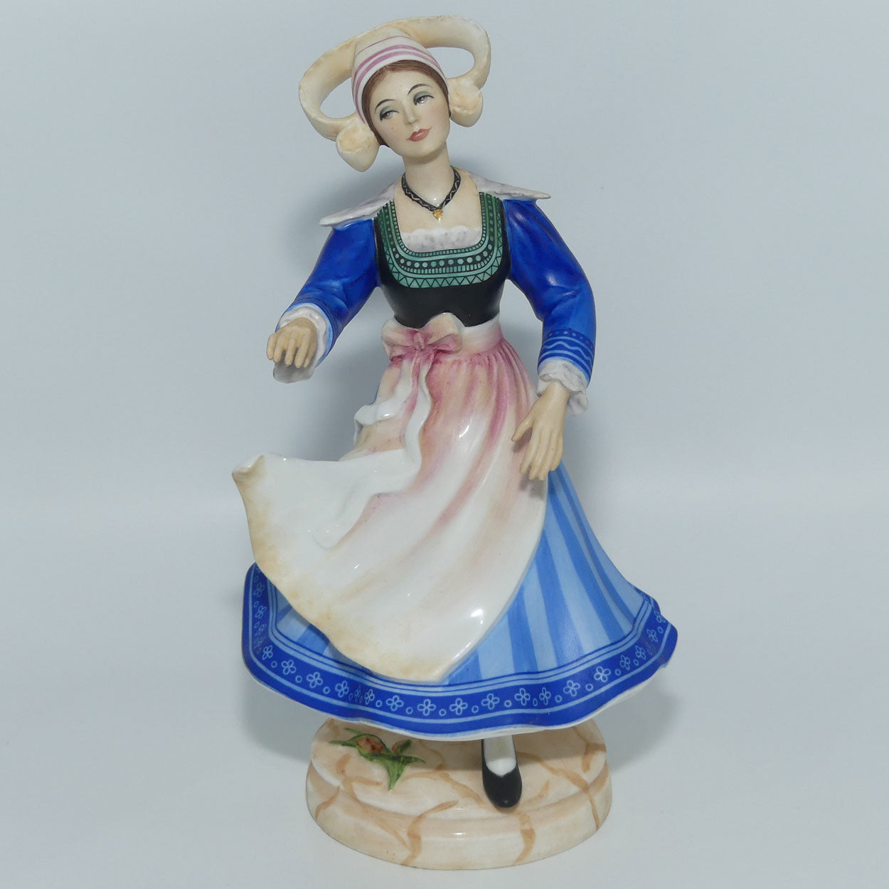 HN2383 Royal Doulton figure Breton Dancer | LE589/750 | Box, Base + Cert