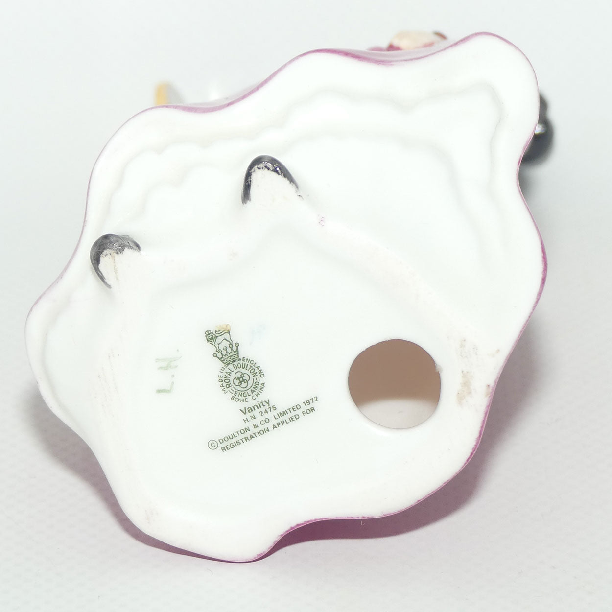 HN2475 Royal Doulton figure Vanity | #1
