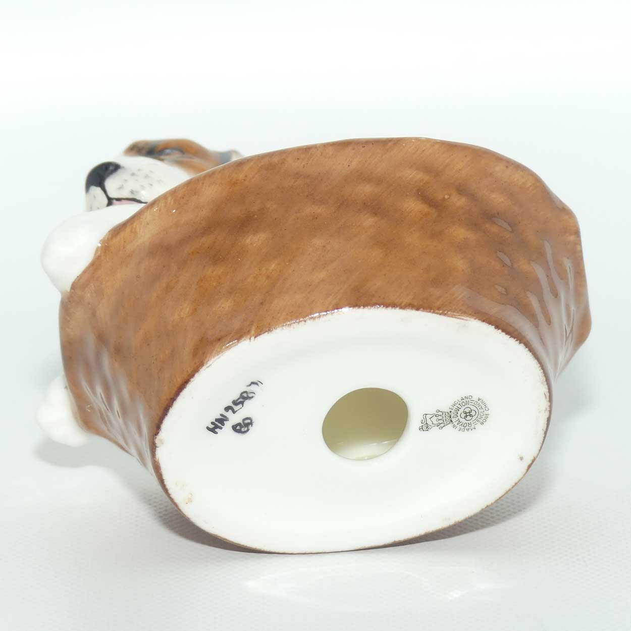 HN2587 Royal Doulton Terrier Sitting in Basket | #3