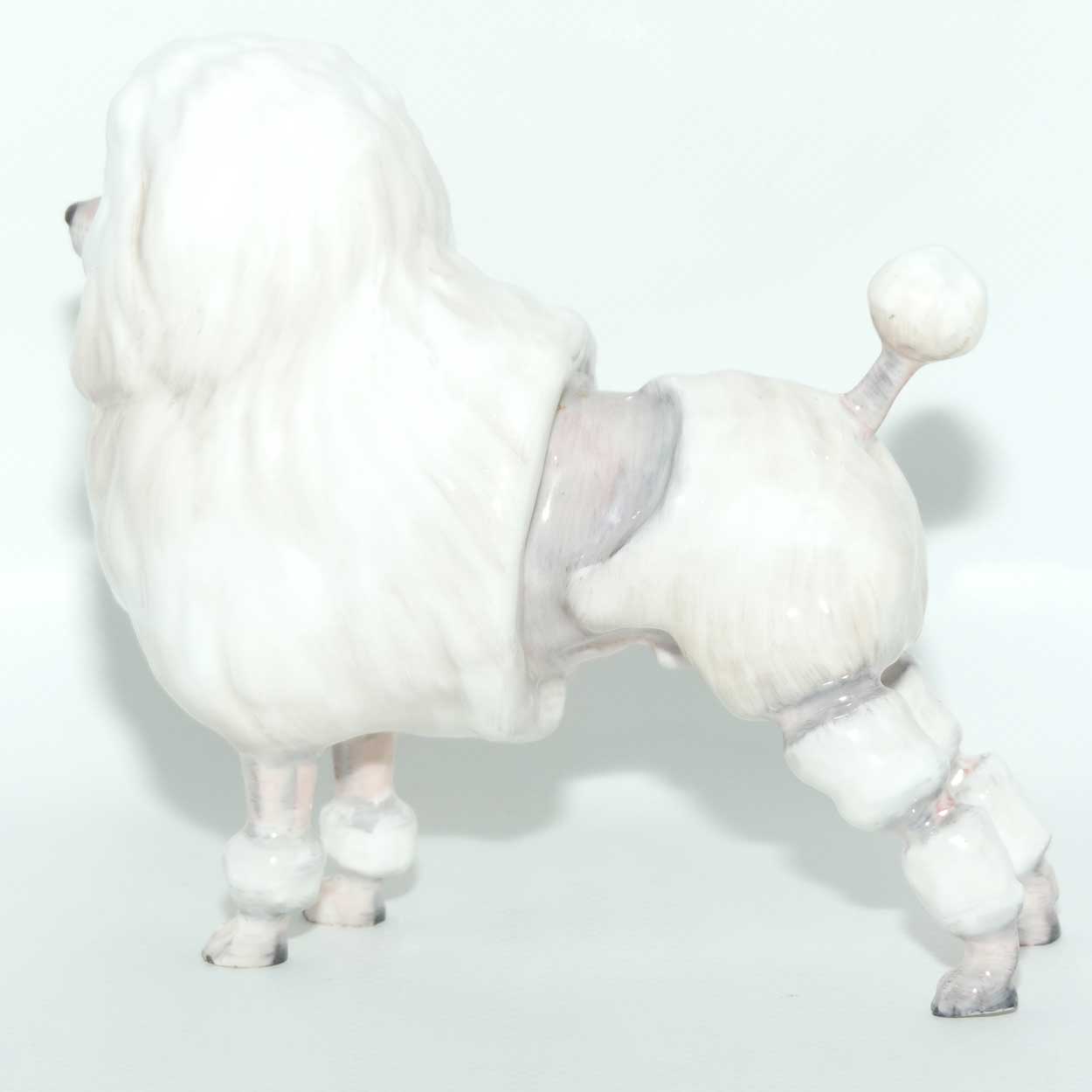 HN2631 Royal Doulton French Poodle | Medium