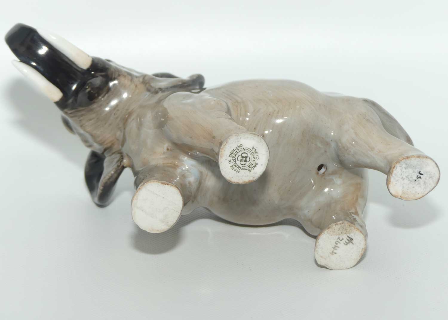 HN2644 Royal Doulton Elephant Trunk in Salute (Grey)