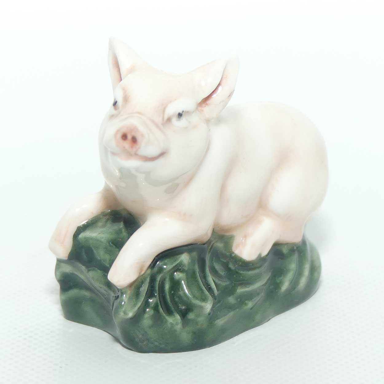 HN2648 Royal Doulton figure Piglet
