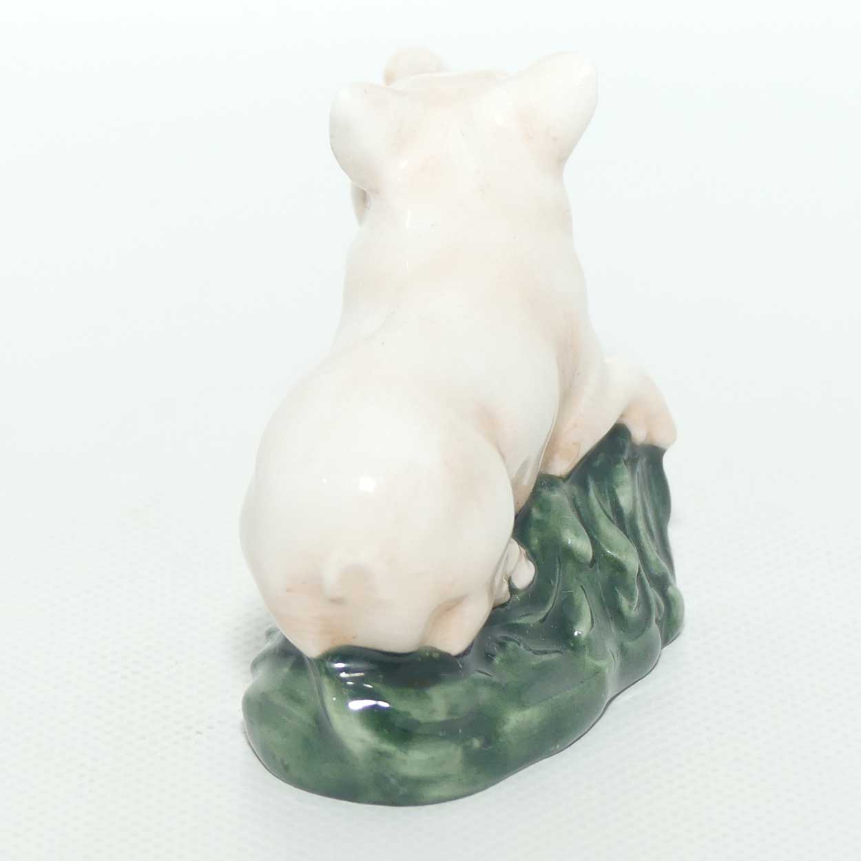 HN2648 Royal Doulton figure Piglet