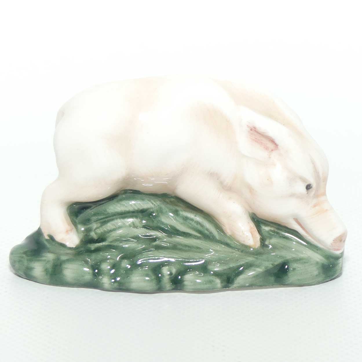 HN2653 Royal Doulton figure Piglet
