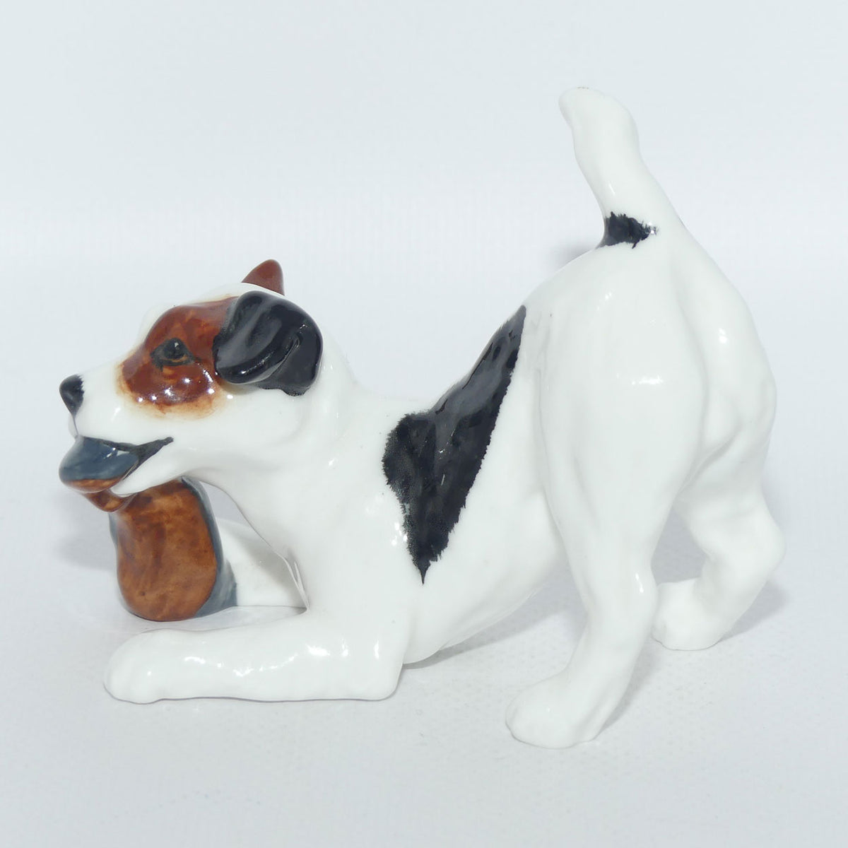 HN2654 Royal Doulton Character Dog with Slipper