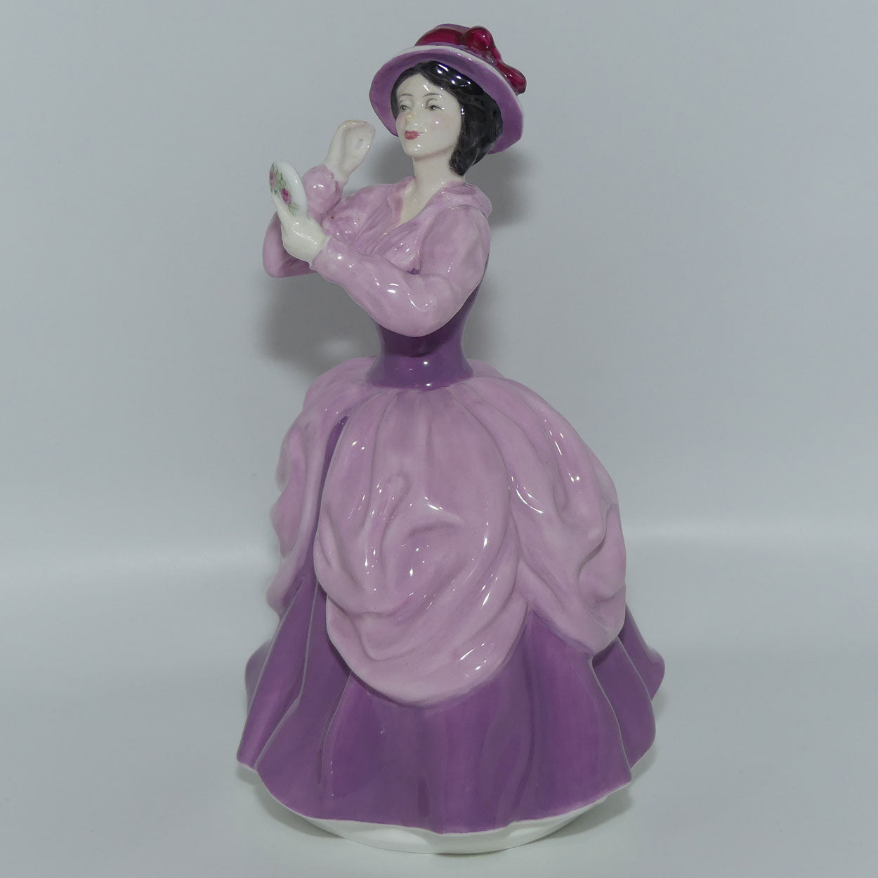 Royal Doulton figure Lady Pamela HN2718 | Designer: DV Tootle
