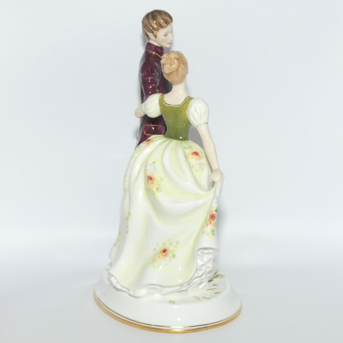 HN2735 Royal Doulton figure Young Love | #1