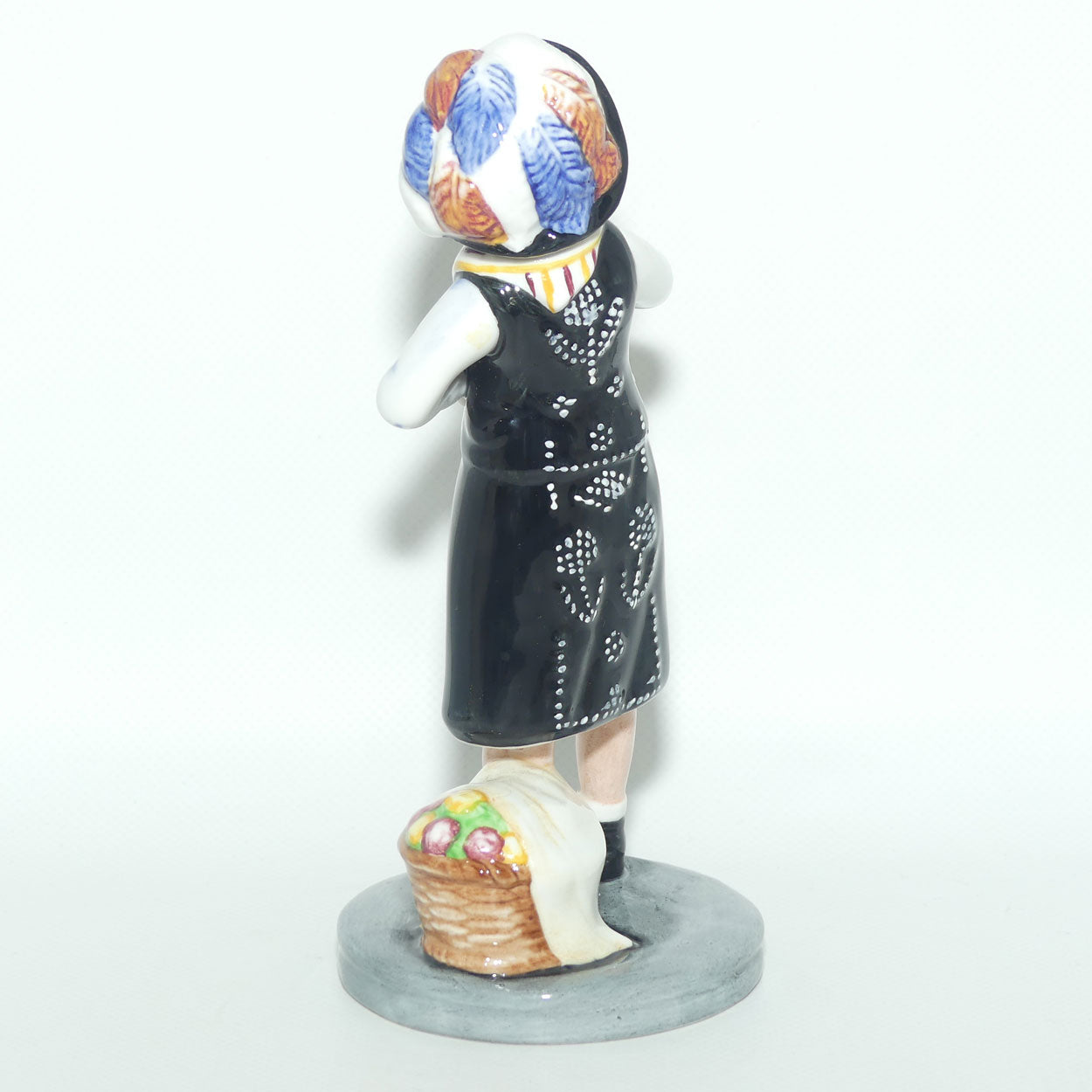 HN2769 Royal Doulton figure Pearly Girl | boxed