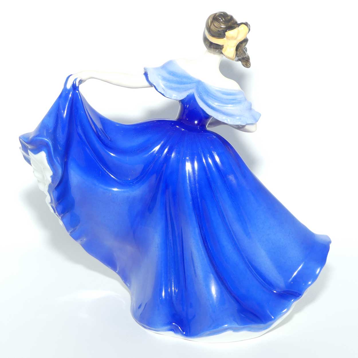 HN2791 Royal Doulton figure Elaine | Blue