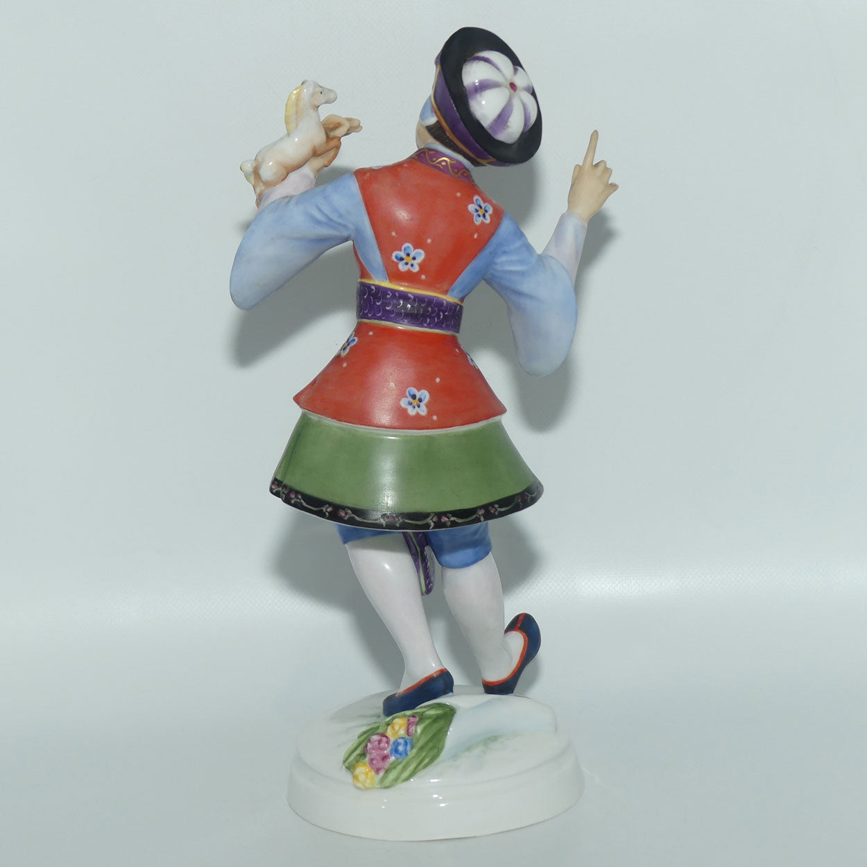 HN2840 Royal Doulton figure Chinese Dancer | LE 8/750 | figure only