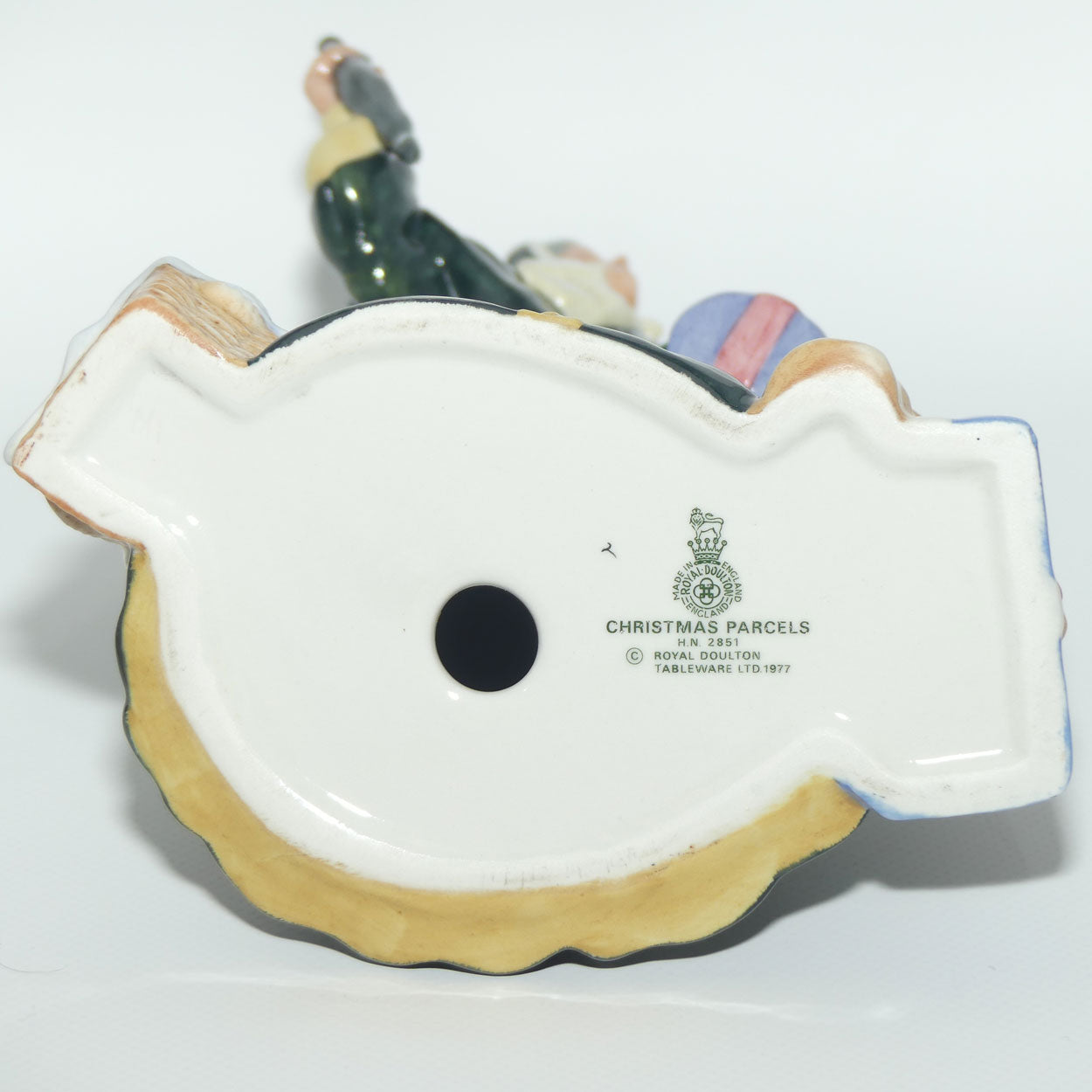 HN2851 Royal Doulton figure Christmas Parcels #1