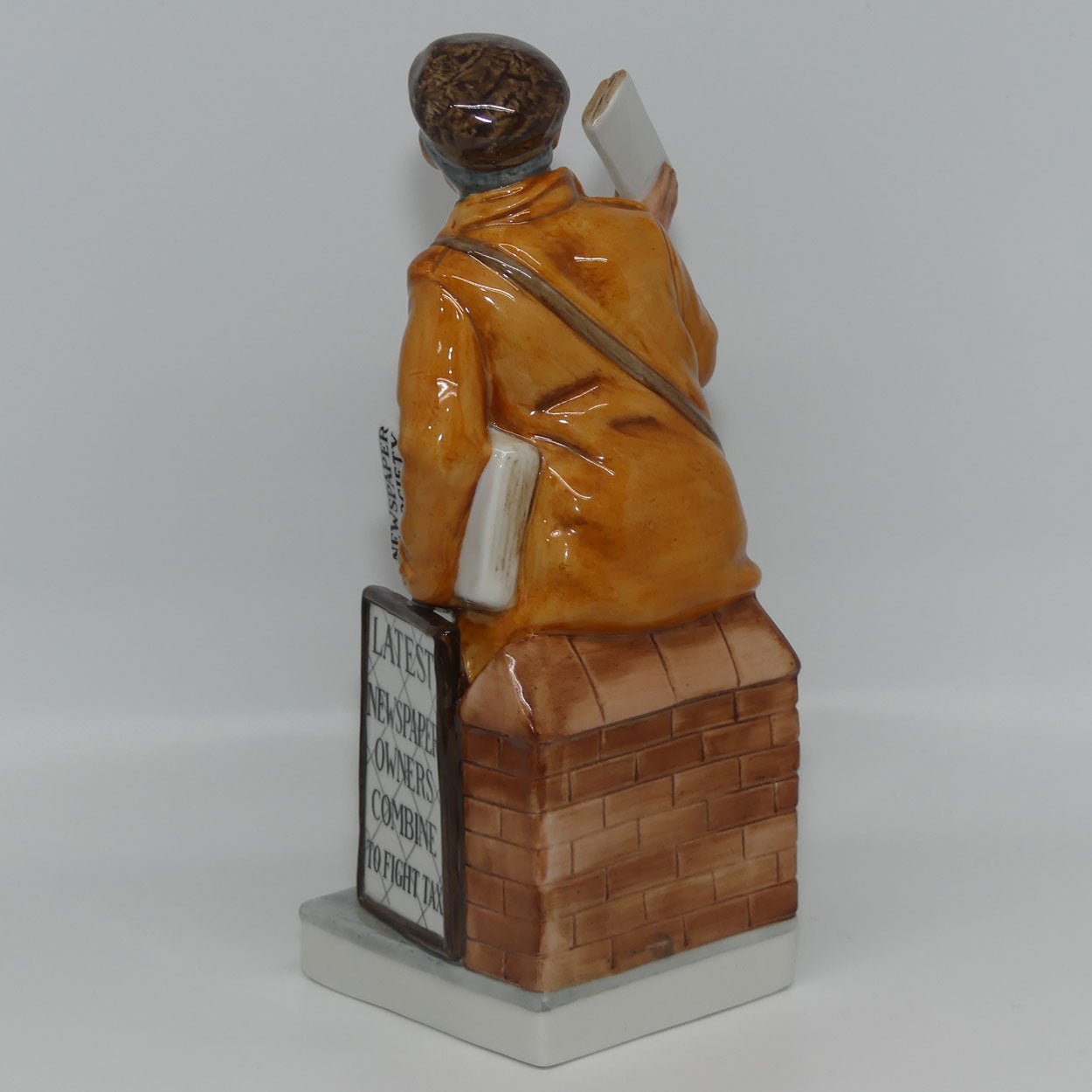 Royal Doulton figure The Newsvendor HN2891 | Issued to Commemorate the 150th Anniversary of the Newspaper Society 1836 - 1986