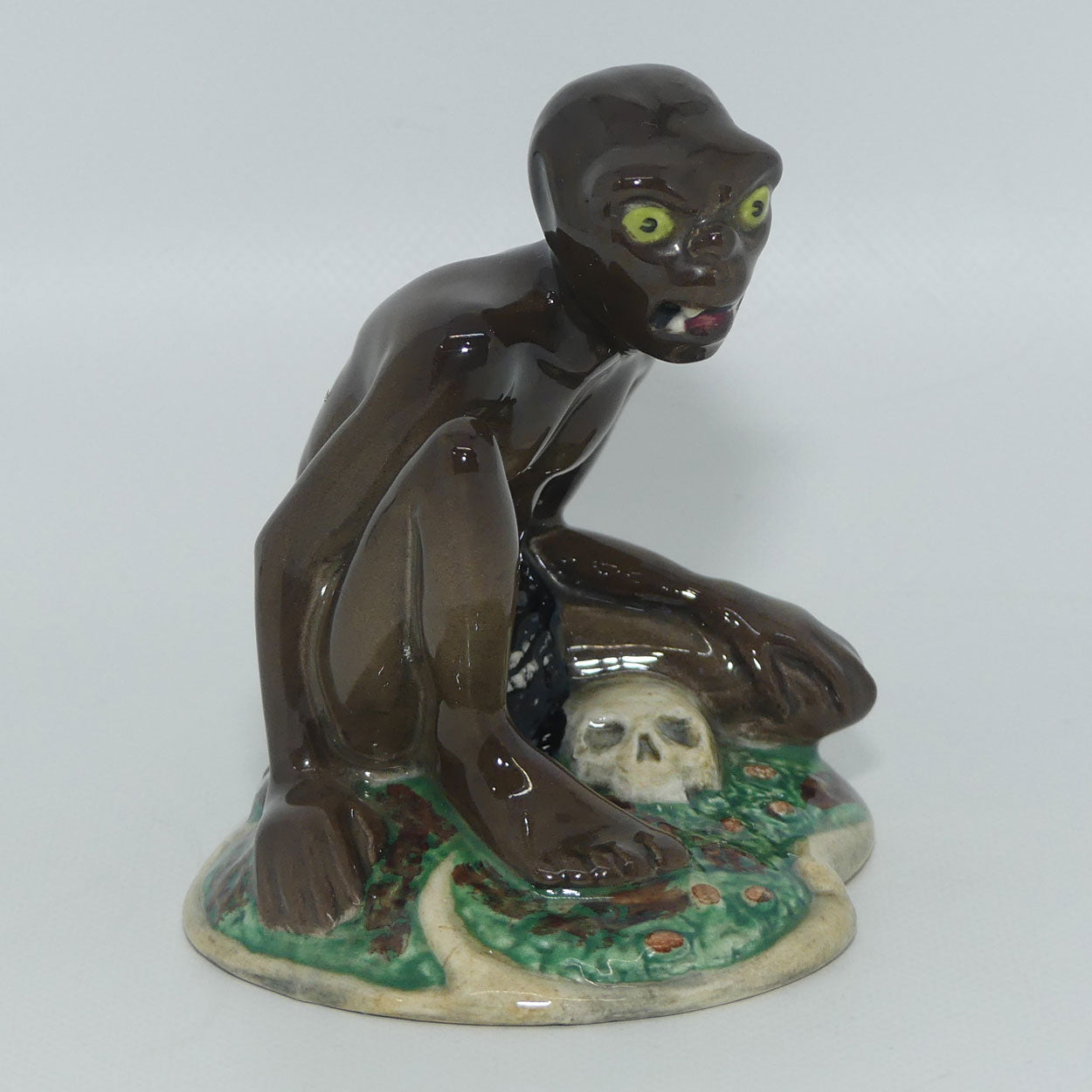 hn2913-royal-doulton-figure-gollum