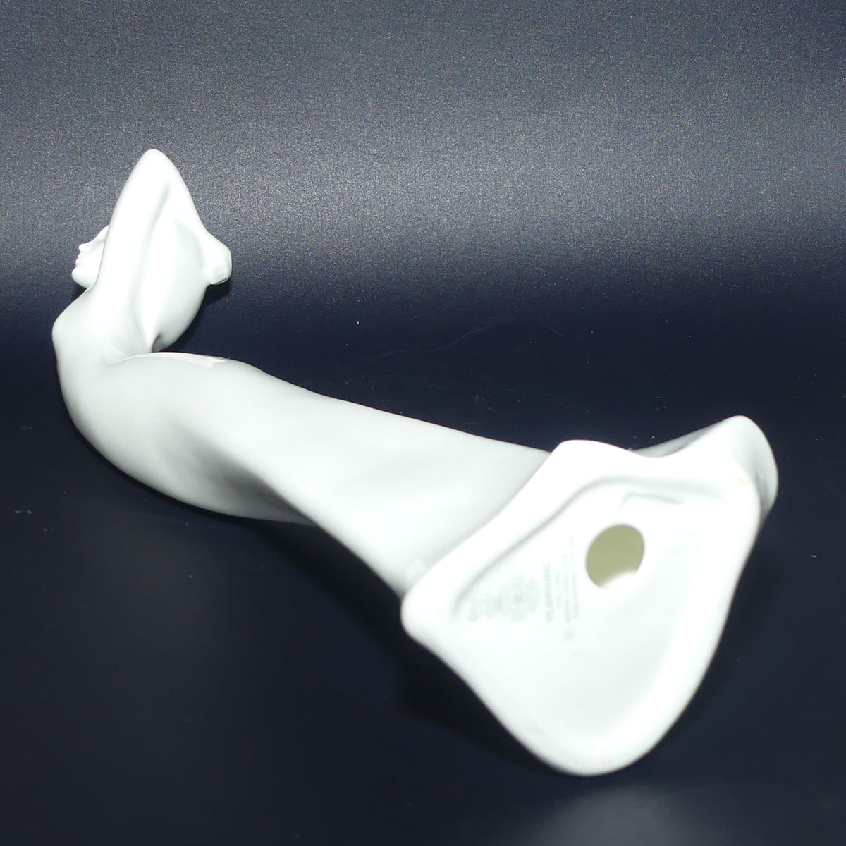 HN2920 Royal Doulton figure Yearning | Images
