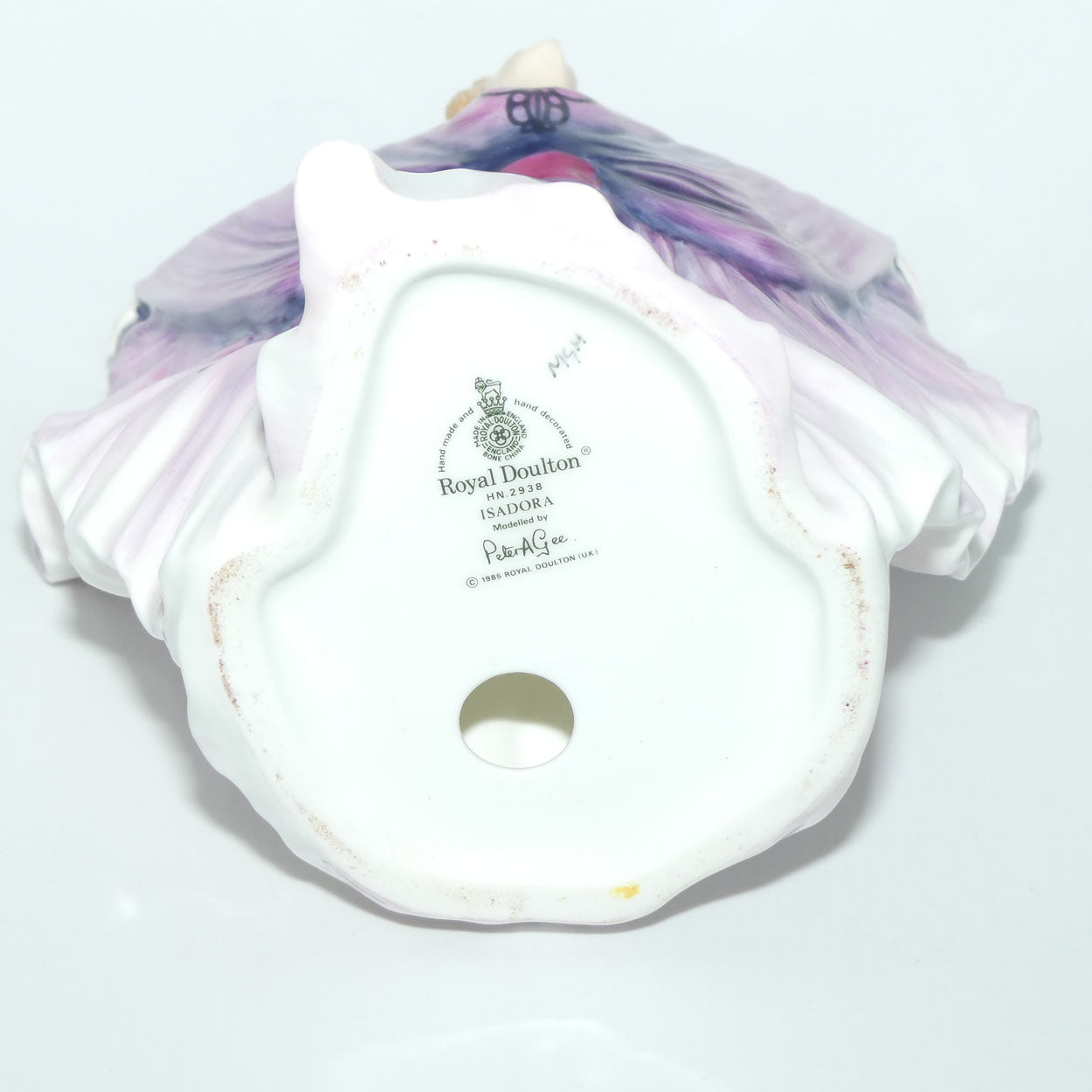 HN2938 Royal Doulton figure Isadora