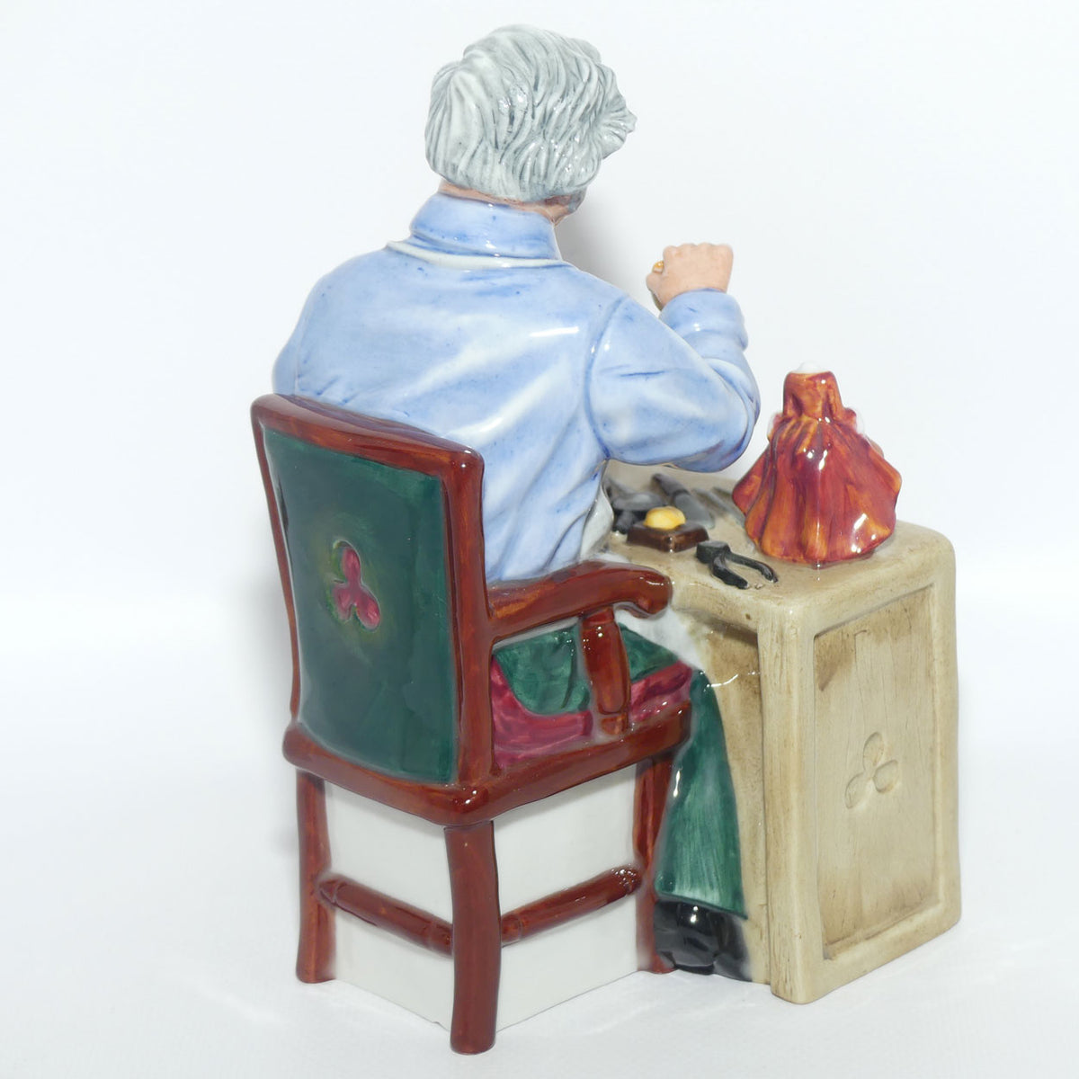 HN2943 Royal Doulton figure The China Repairer | Boxed