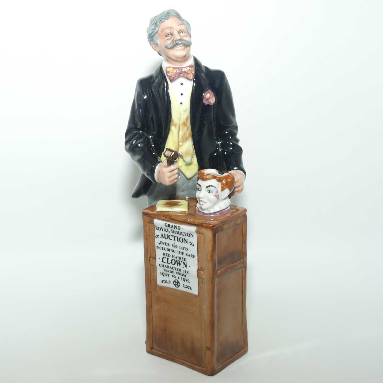 HN2988 Royal Doulton figure The Auctioneer | RDICC exclusive