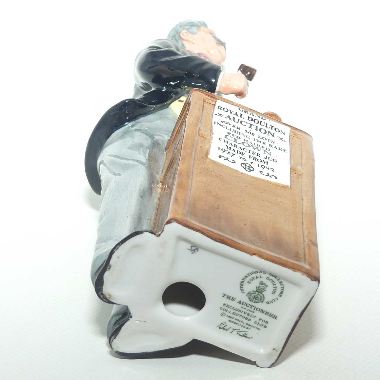 HN2988 Royal Doulton figure The Auctioneer | RDICC exclusive