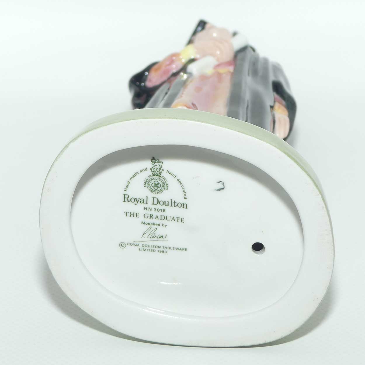 HN3016 Royal Doulton figure The Graduate | Female