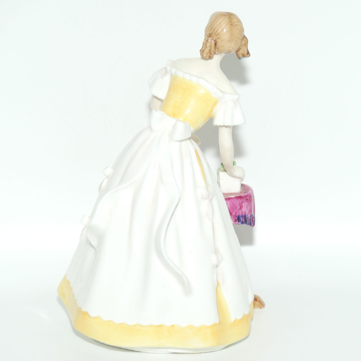 HN3095 Royal Doulton figure Happy Birthday #2