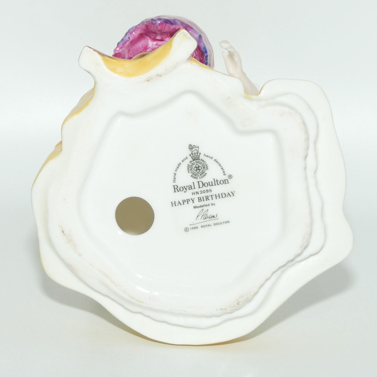 HN3095 Royal Doulton figure Happy Birthday #2