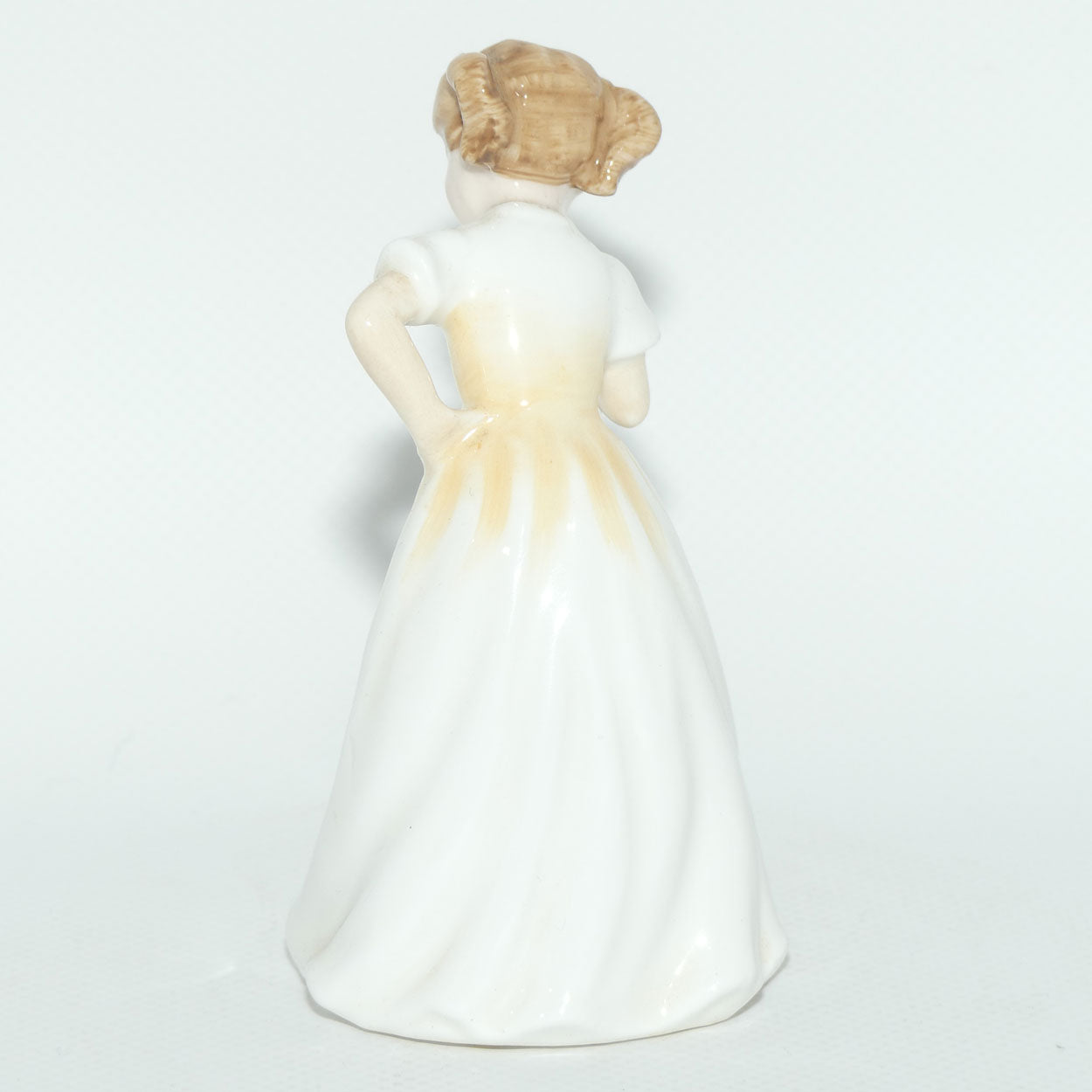 HN3123 Royal Doulton figure Sit | #2