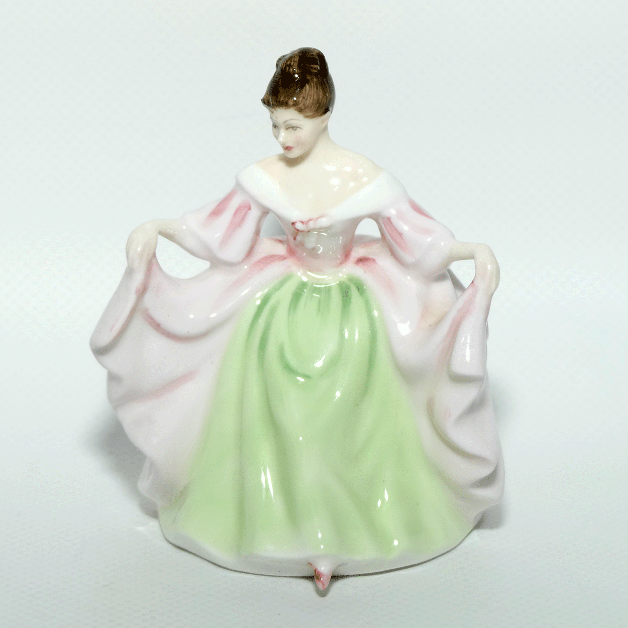 HN3219 Royal Doulton miniature figure Sara | Green and Pink