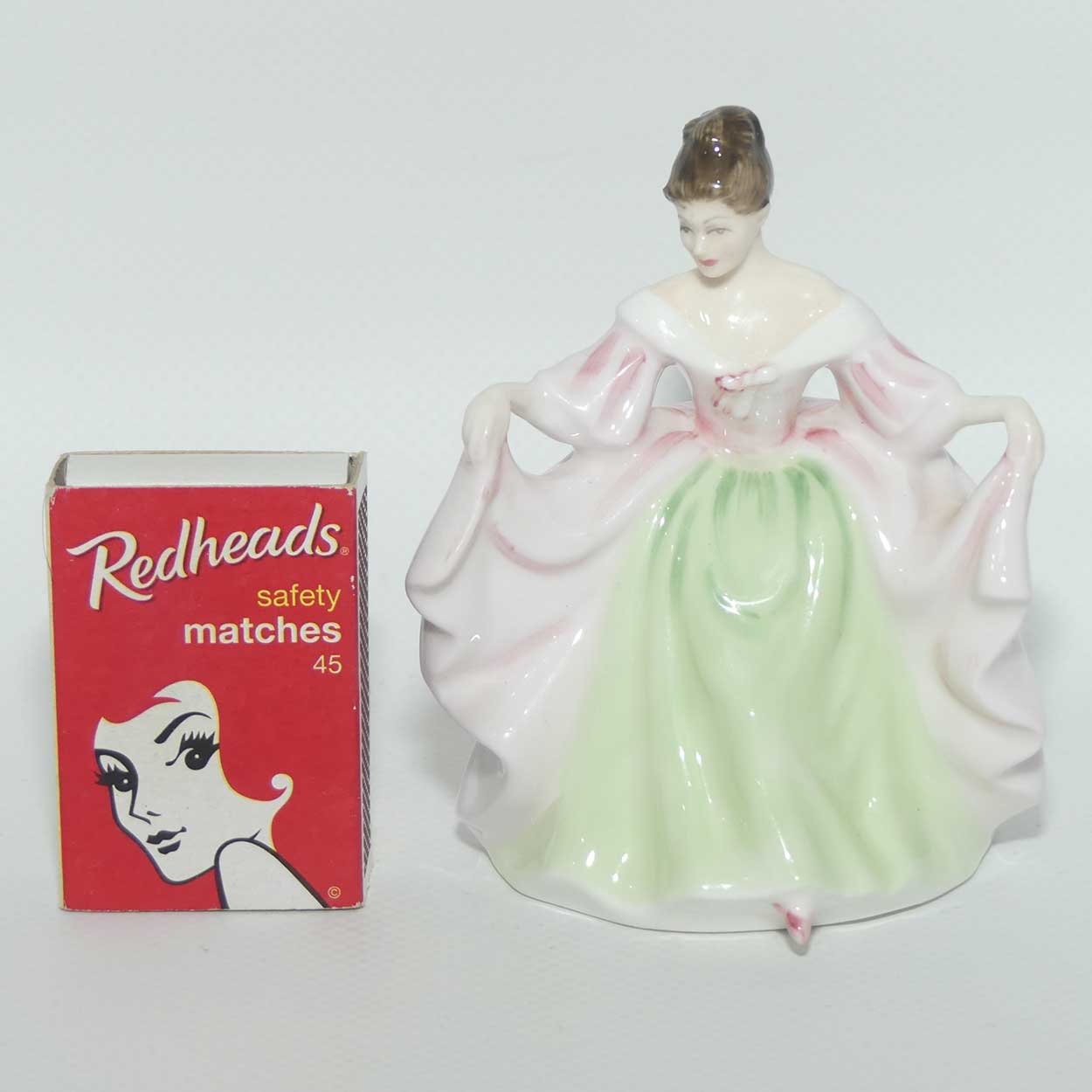 HN3219 Royal Doulton miniature figure Sara | Green and Pink