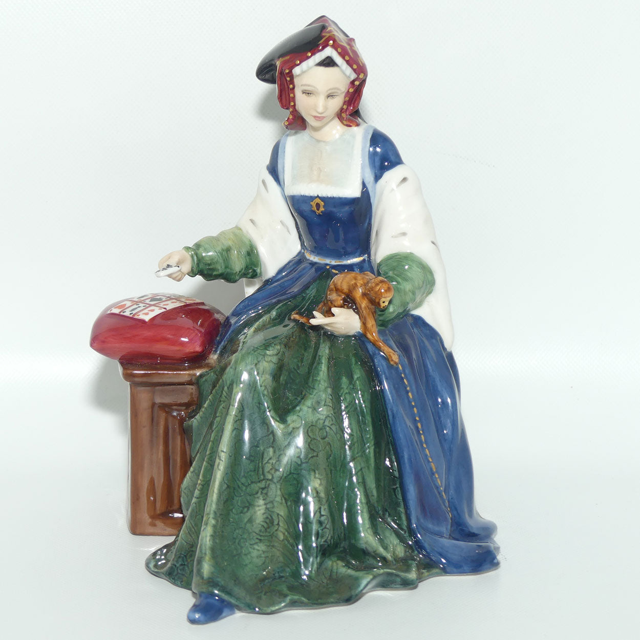 HN3233 Royal Doulton figure Catherine of Aragon | LE 3732/9500