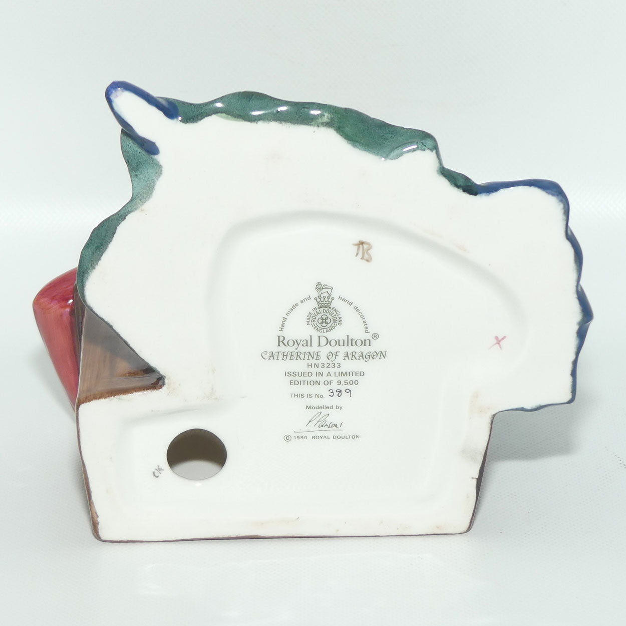 HN3233 Royal Doulton figure Catherine of Aragon | LE 389/9500