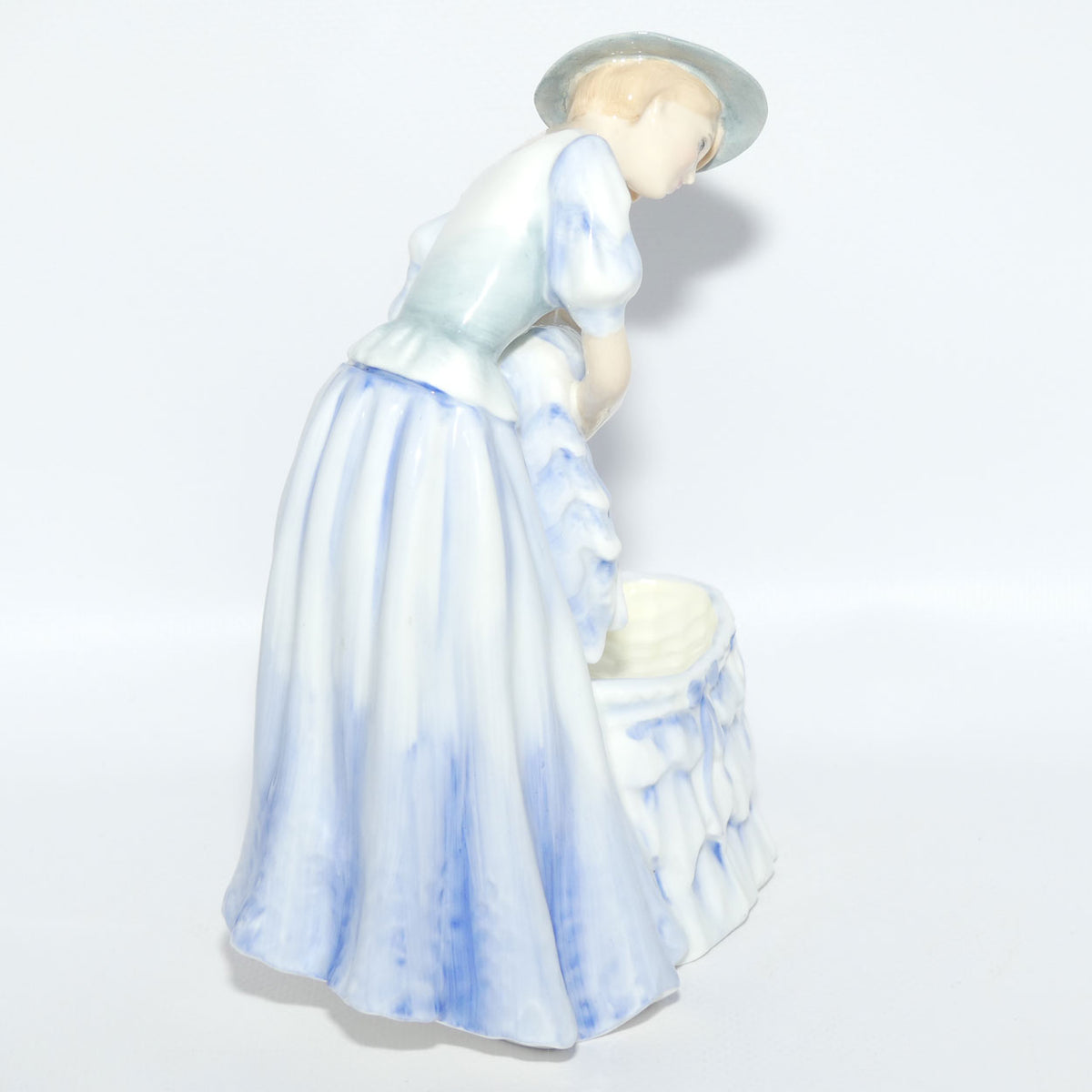 HN3235 Royal Doulton figure Mother and Baby | Blue