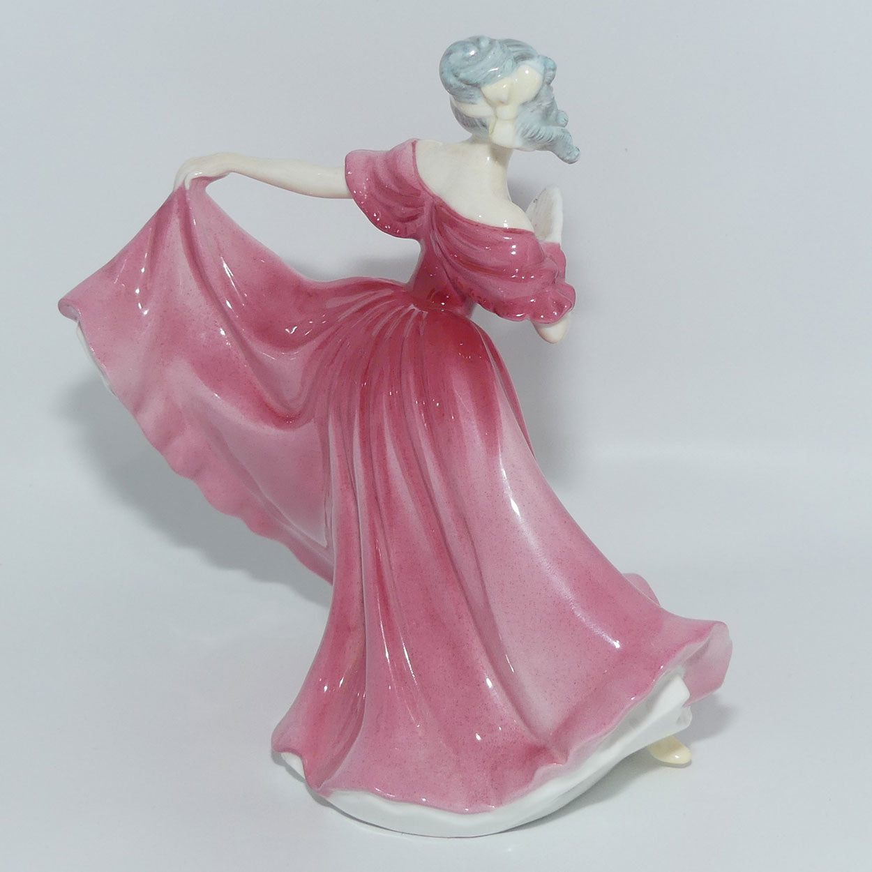 HN3307 Royal Doulton figurine Elaine | Solid Pink