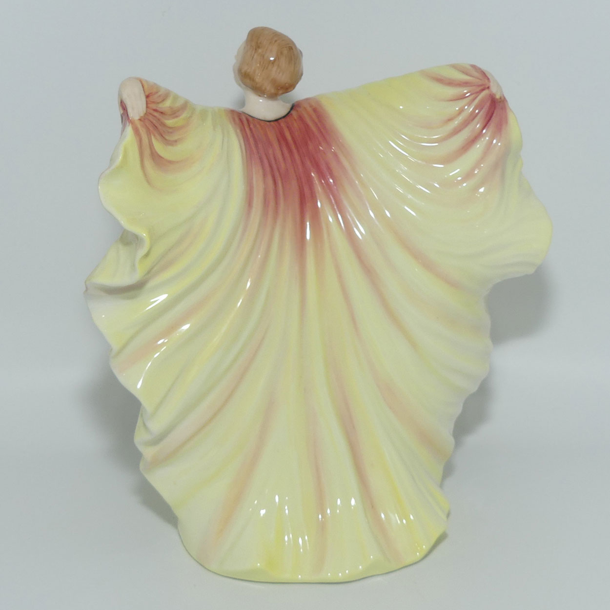HN3322 Royal Doulton figurine Celeste | Great Universal Stores colourway