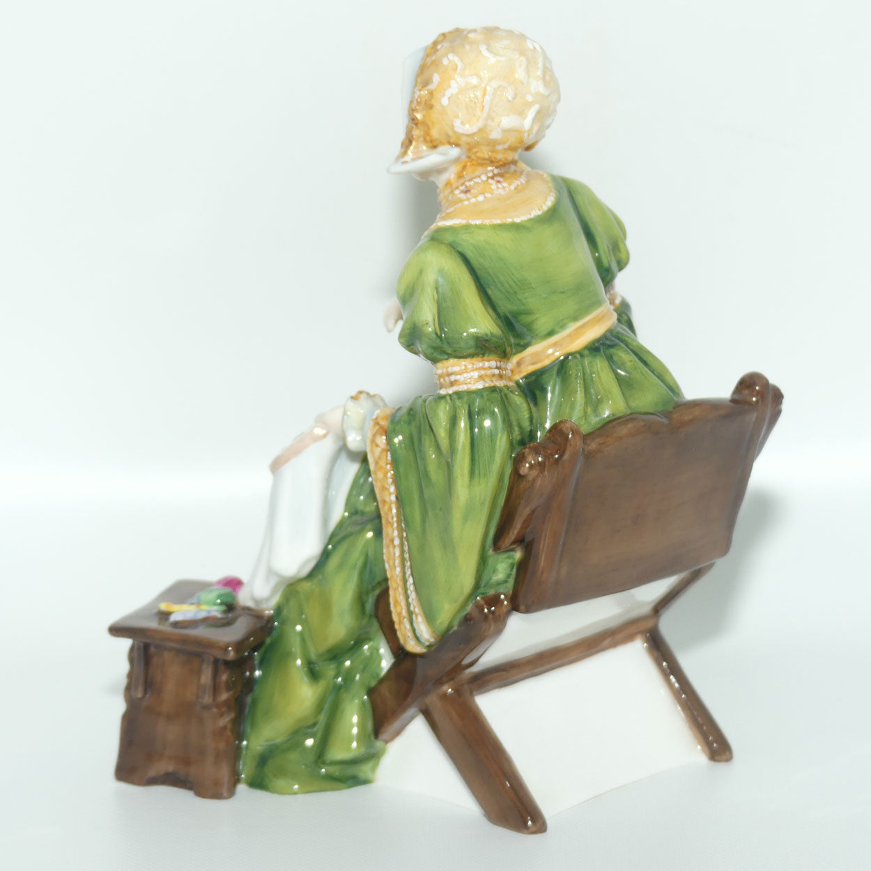 HN3356 Royal Doulton figure Anne of Cleves | LE 1010/9500