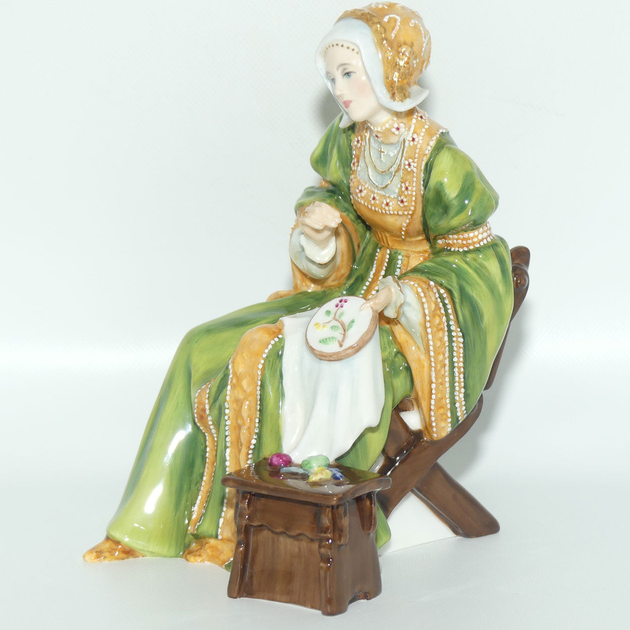 HN3356 Royal Doulton figure Anne of Cleves | LE 753/9500