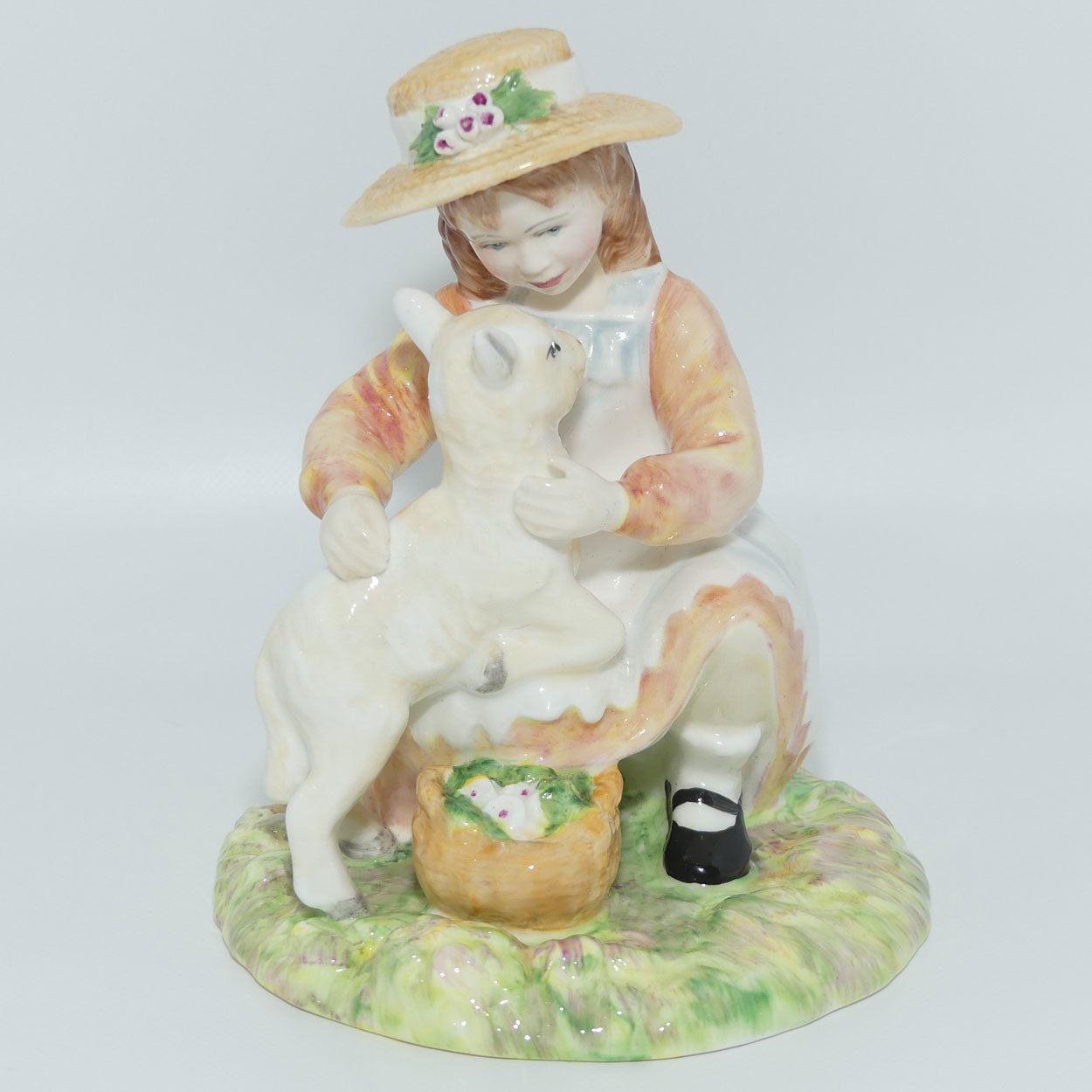 HN3372 Royal Doulton figurine Making Friends | Age of Innocence