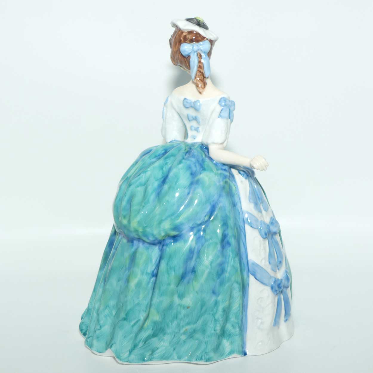 HN3374 Royal Doulton figure Linda