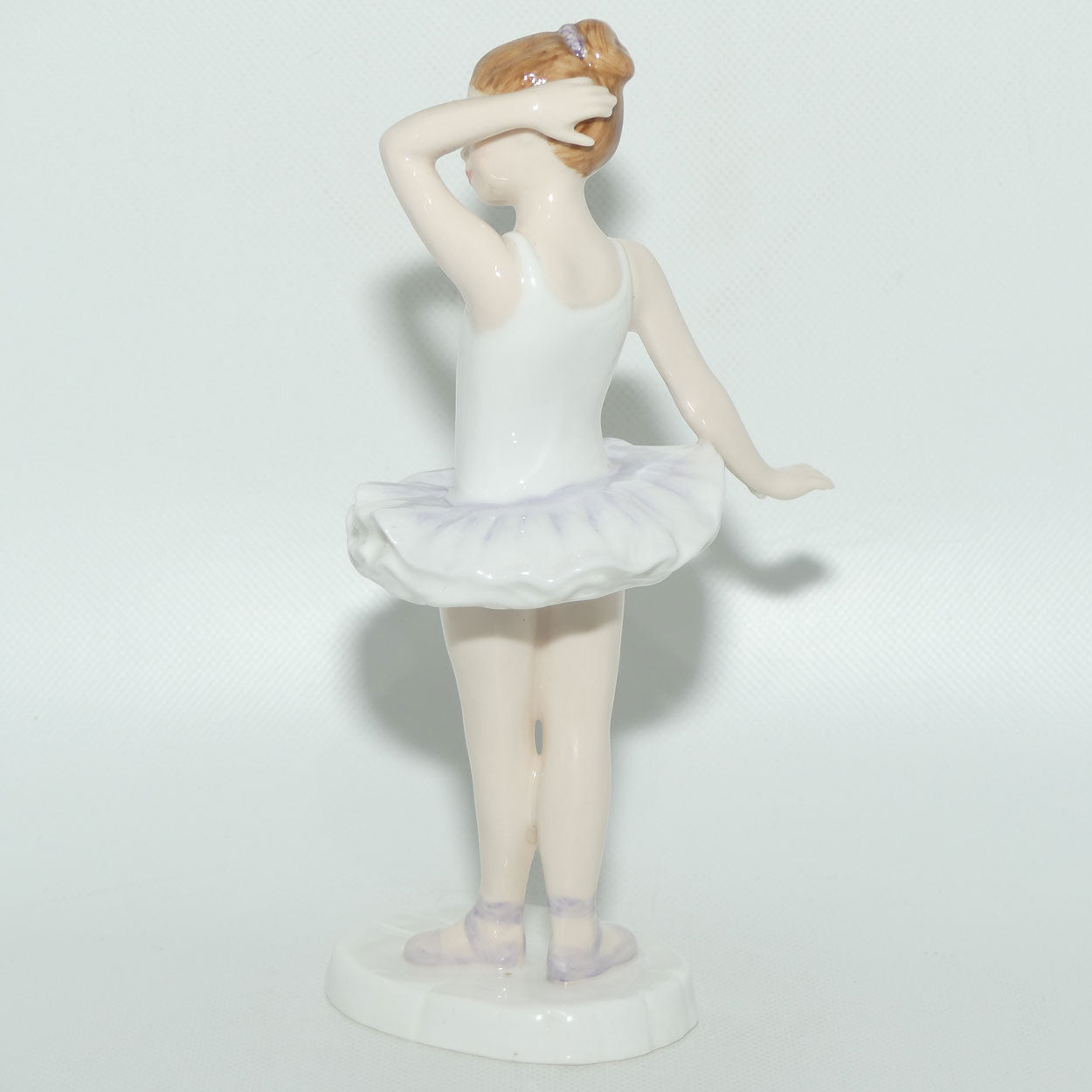 HN3395 Royal Doulton figure Little Ballerina | Mauve | unrecorded
